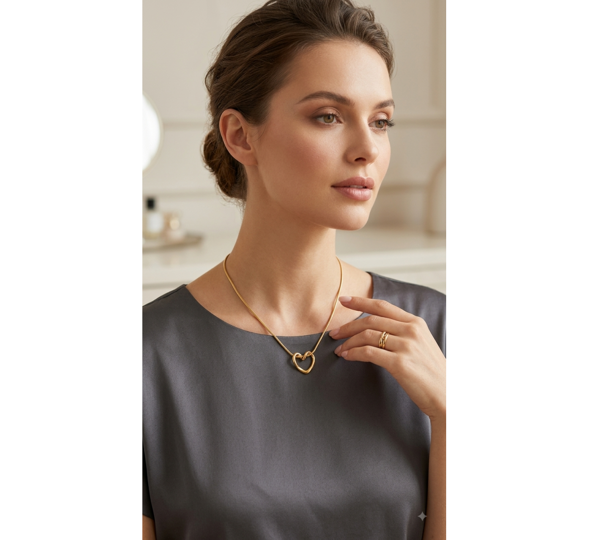 Lavinia Chain-(JRA0726-0027)